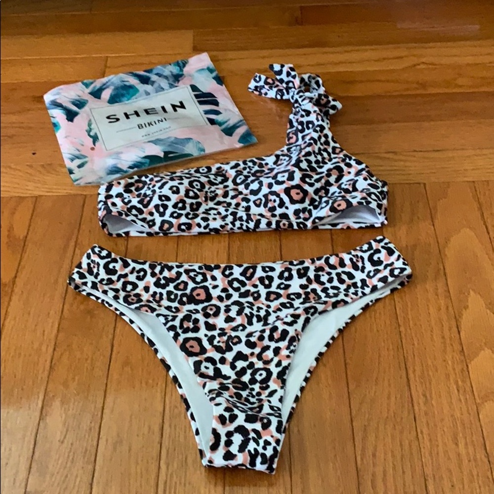 SHEIN bathing suit (2 piece)